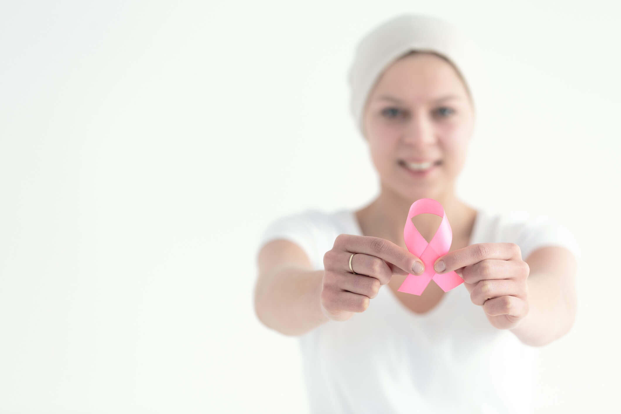 Kerry Spindler, melanoma survivor and oncology-certified paramedical esthetician providing oncology-safe skincare in Winthrop, MA
